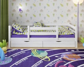 Детская кровать из массива березы Соня-5 (Белый/Лак) в Асбесте - asbest.mebel-74.com | фото