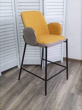 Полубарный стул NYX (H=65cm) VF106 желтый / VF120 серый М-City в Асбесте - asbest.mebel-74.com | фото