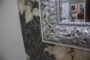 Зеркало Тиффани Premium черная/серебро (ТФСТ-2(П) в Асбесте - asbest.mebel-74.com | фото